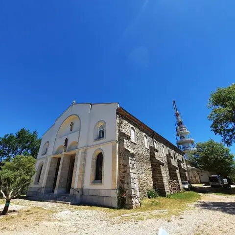 Sanctuaire Notre Dame de Lumière et son jardin