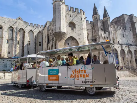 Le Petit Train Touristique d'Avignon - Visite Avignon Lieutaud
