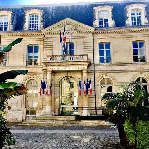 Hôtel de ville
