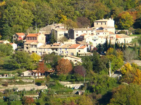 Village de Courmes
