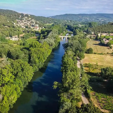Médiathèque de Bagnols-en-Forêt