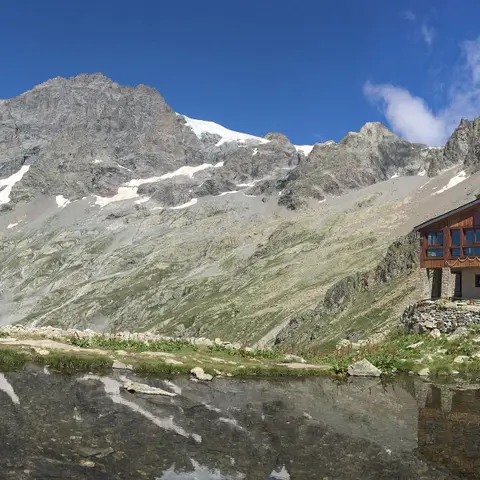 Refuge d'Art "La Chapelle Ste Madeleine"