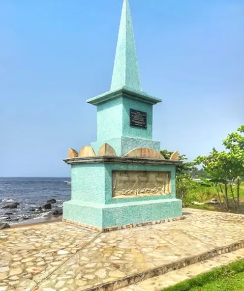 Mémorial de l'ancien village