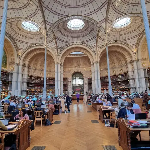 Bibliothèque de Valbelle