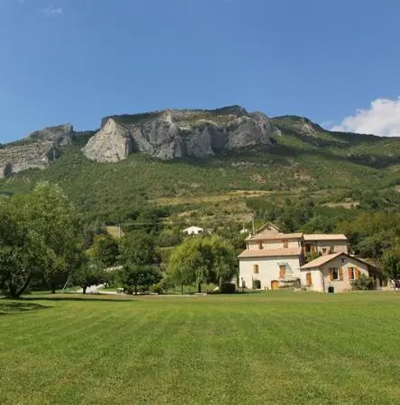 Orpierre, la Baronnie des Princes d'Orange