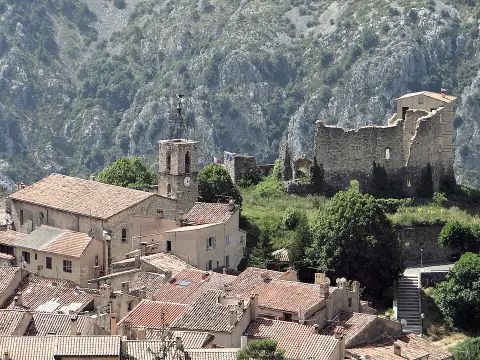 Village de Gréolières