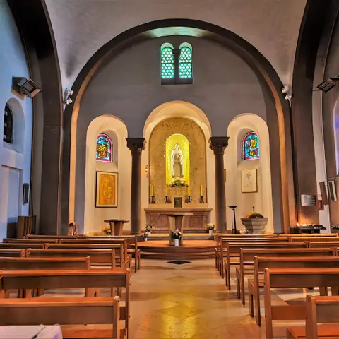 Eglise Sainte-Thérèse de l'Enfant-Jésus