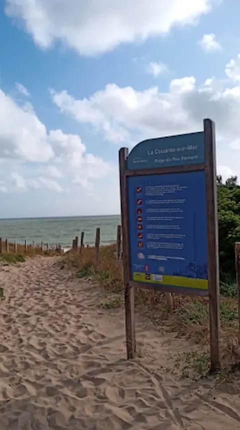 Plage Commandon et Charoup