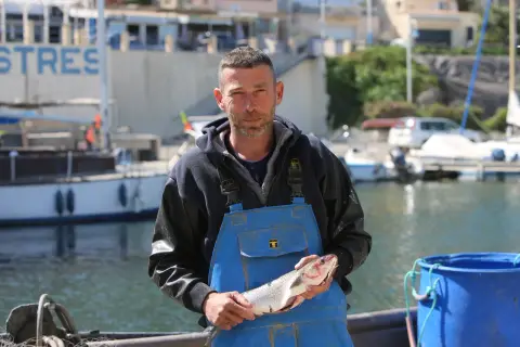 Le Tchin - Pêcheur