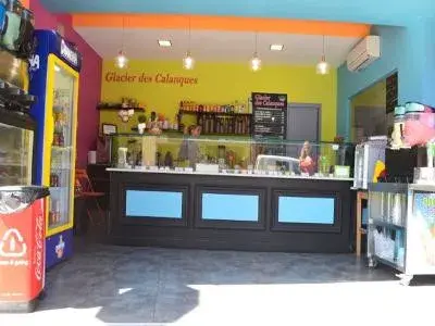Glacier des calanques / Rotisserie