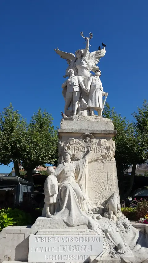 Monument aux morts