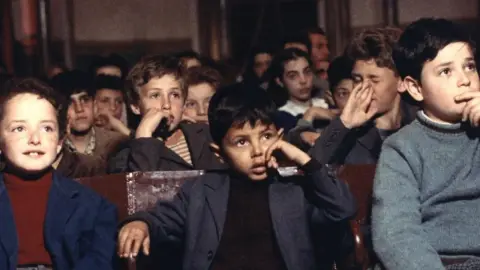 Ciné salon 13