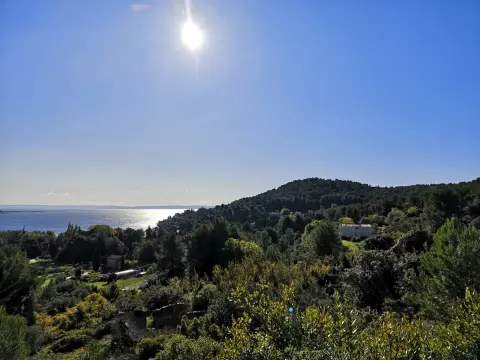 GR2013 - A11 - Des Heures Claires (Istres) à Miramas