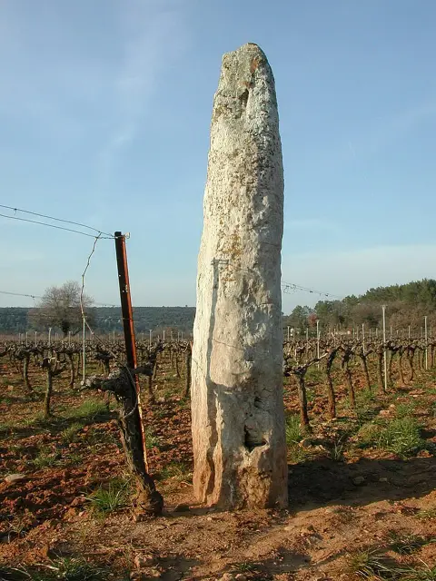 Menhir de Champdumy