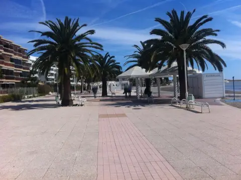 Plage de Saint-Laurent-du-Var