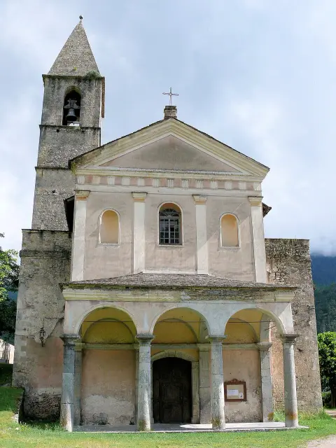Eglise Saint-Jacques-de-la-Bolline