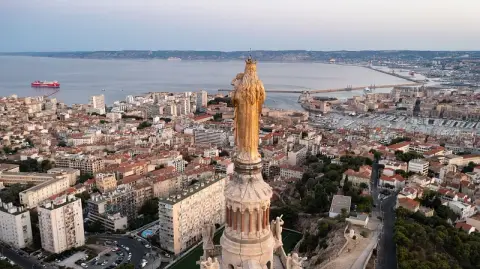 Sur les pas de Marie-Madeleine: Etape 7, de Marseille Saint-Victor à Marseille l