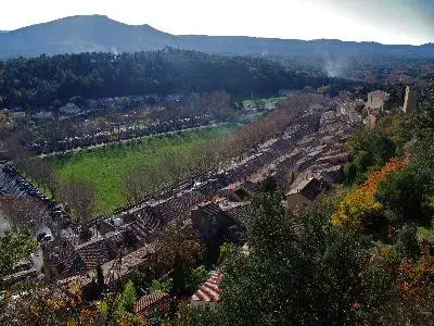Les collines de Jouques
