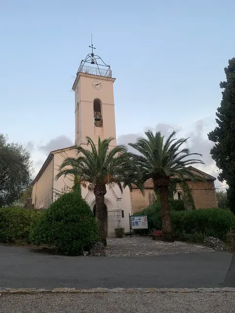 Église Notre-Dame de Roquefort-les-Pins