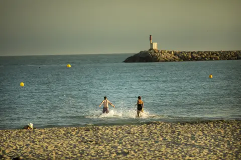 Plage des Arènes