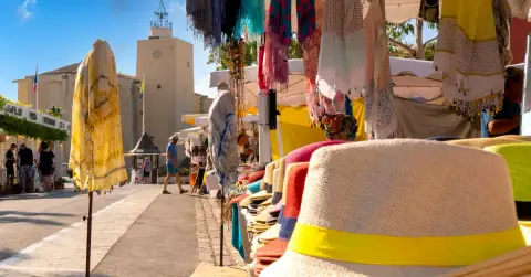 Marché de Port Grimaud