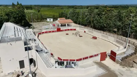 Arènes de Boulbon