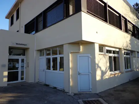 Médiathèque municipale de Meyreuil
