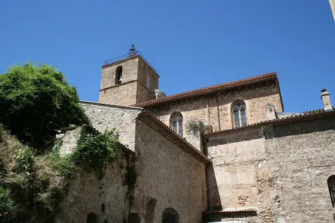 Eglise collégiale Notre-Dame dite aussi collégiale Saint-Marcel