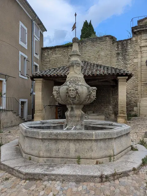 Fontaine de la Grand-Porte