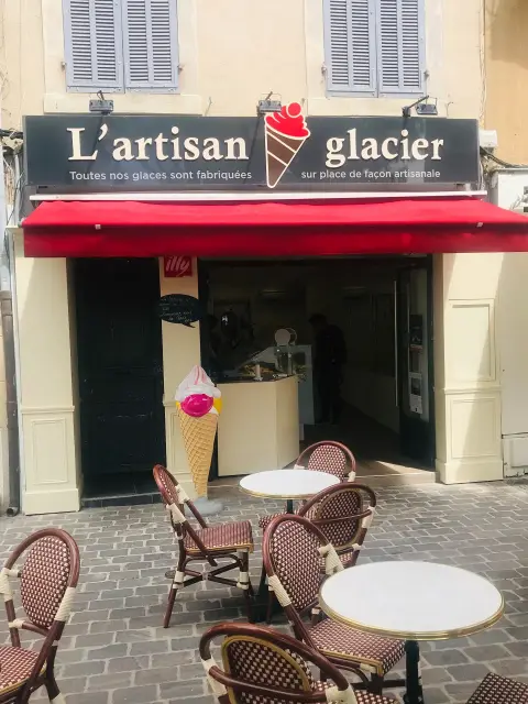 L'Artisan Glacier