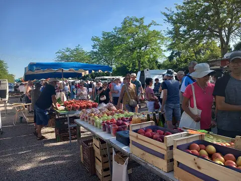 Marché de Velleron