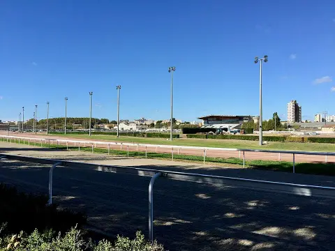 Hippodrome de Pont de Vivaux