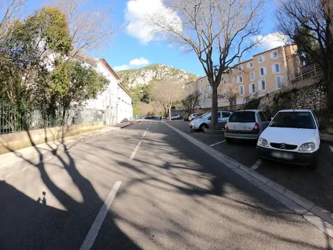 Boulodrome - Centre du village- Fauge