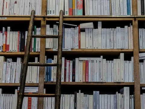 Bibliothèque de Vernègues