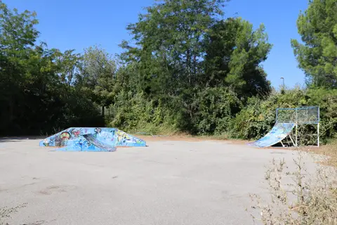 Aire sportive et skate-park