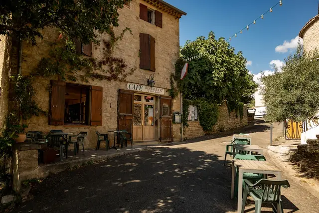 Charmant appartement plein de charme à Miramas — Provence