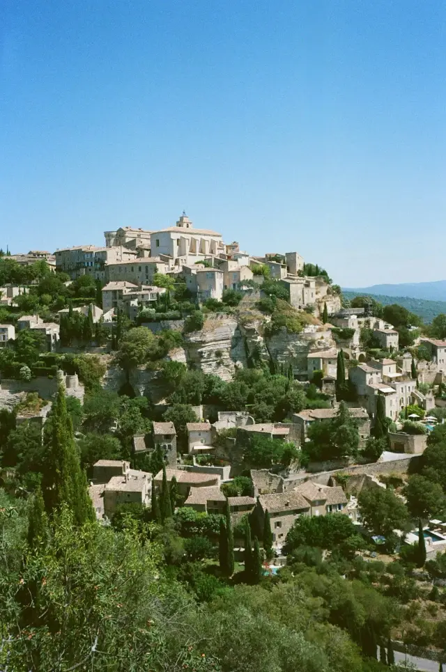 Spacieux studio plein de charme à Solliès-Pont — Provence