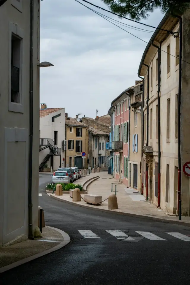 Lumineux loft près de la gare à Cadolive — Provence