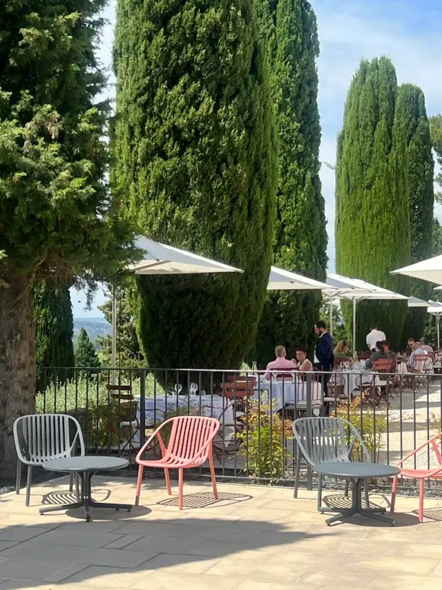 Spacieux villa plein de charme à Pourcieux
