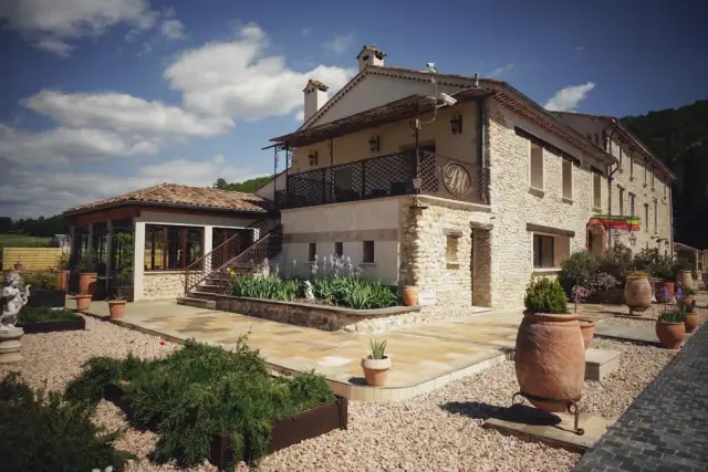Rénové villa idéalement situé à Lantosque — Provence