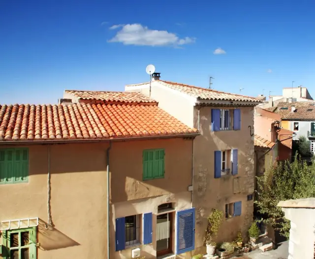 Authentique loft proche des commerces à La Garde — Provence