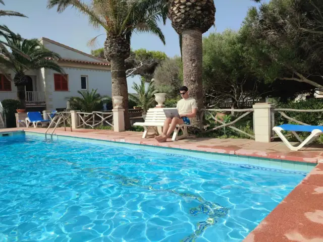 Chaleureux maison avec terrasse à Mallemort — Provence