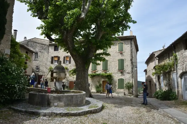 Cosy loft avec vue à Mouriès — Provence