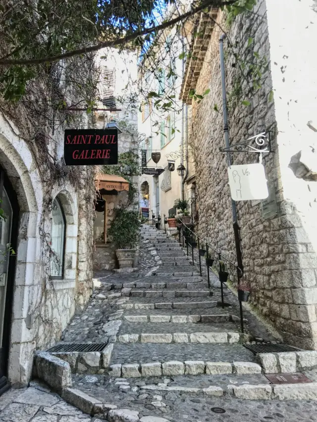 Lumineux studio au pied des sites touristiques à La Croix-Valmer — Provence